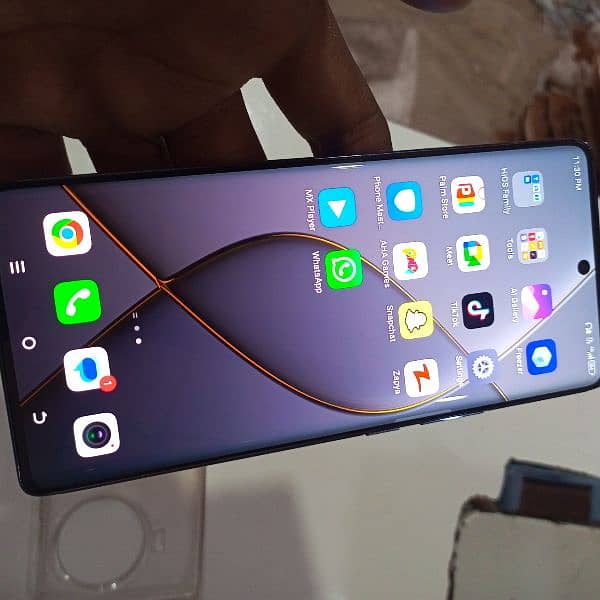 Tecno spark 20 pro any phno 0