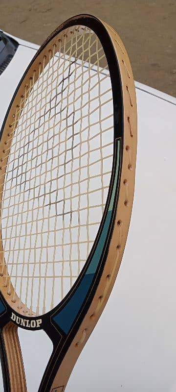 Dunlop Mach IV Mid-Size Tennis Racket – Classic and Durable 7