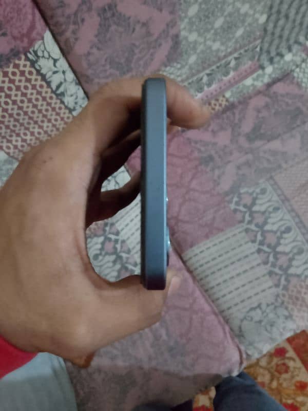 Realme Note 50 4/64 All oK with box and 1 year warranty 3