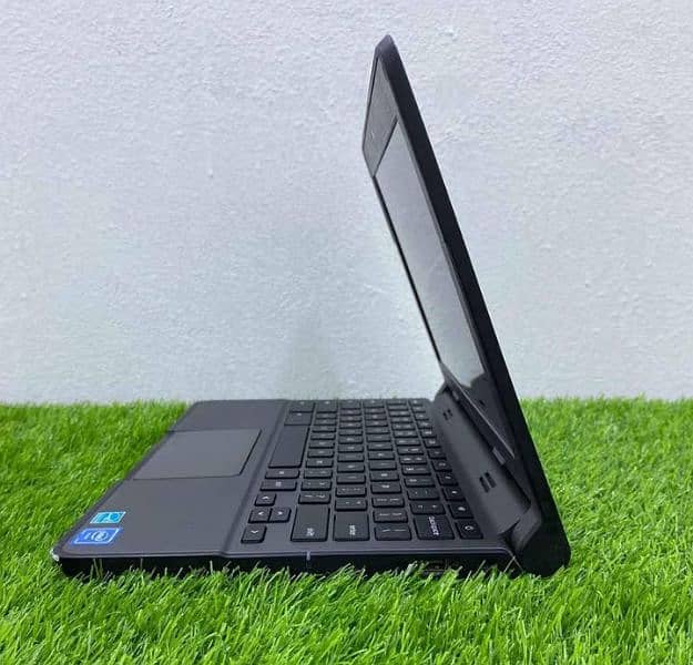 Dell Chromebook 3120 2