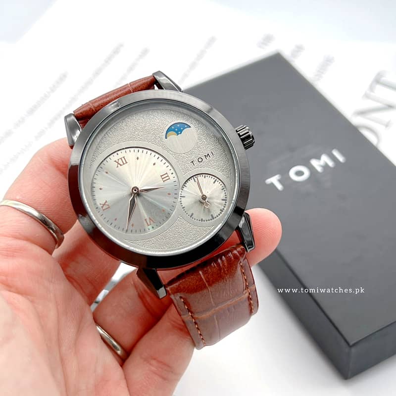 TOMI Leather strap watch with original box 1