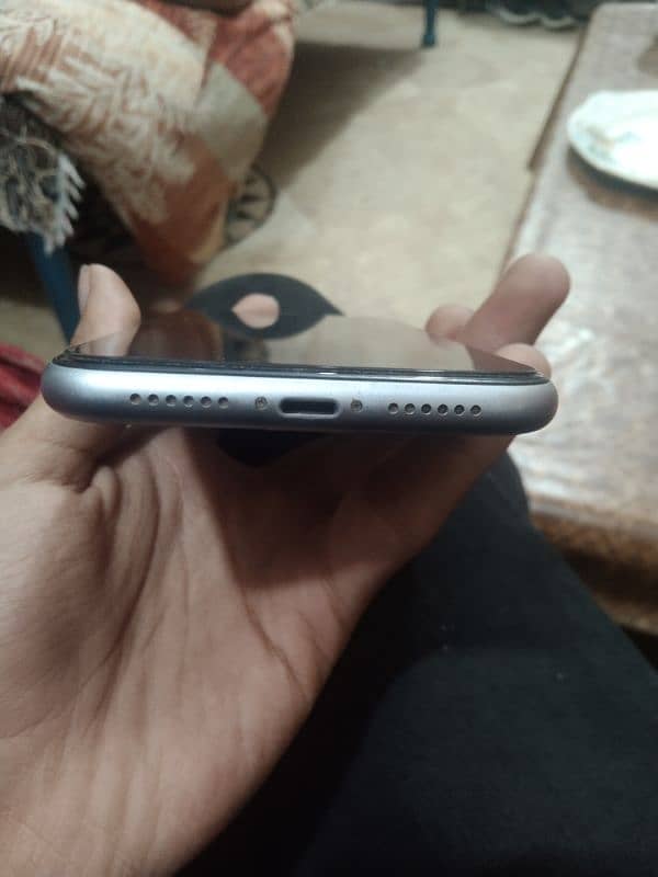 iphone 11 urgent sale 0