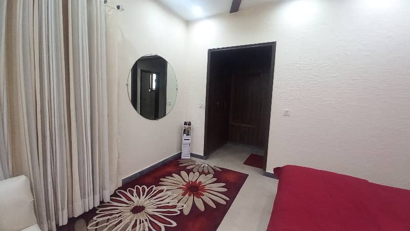 1 kanal Upper Portion Available In Abdalian Society Near By UCP University And Shoukat Khanam 1