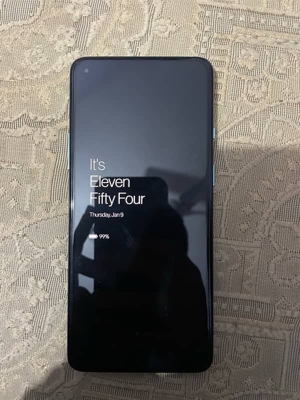 Oneplus 8t full clean condition. 2