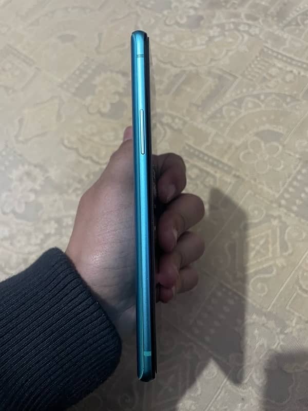 Oneplus 8t full clean condition. 3