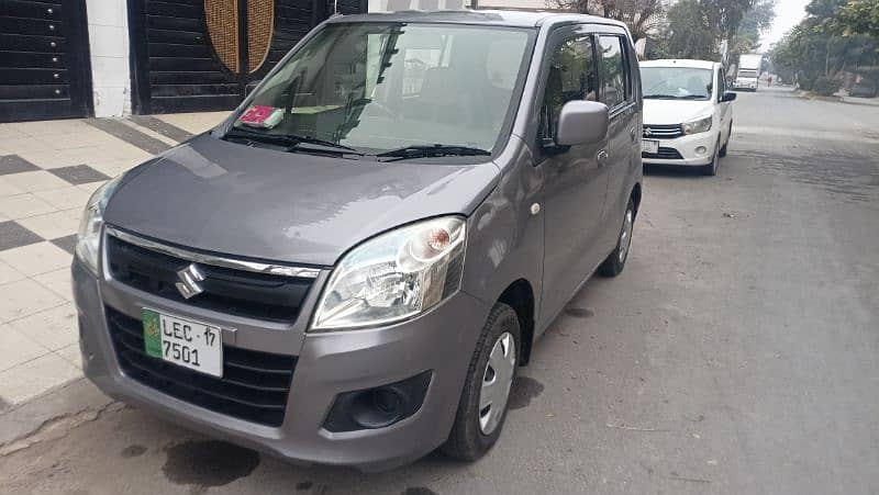 Suzuki Wagon R 2017 1