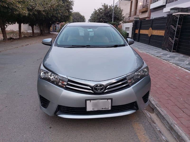 Toyota Corolla GLI 2016 Auto 1