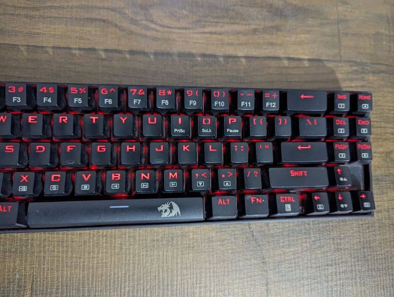 Redragon k599 2