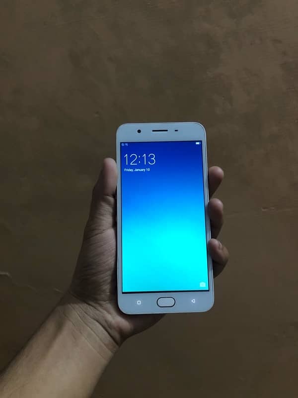 OPPO F1s 0