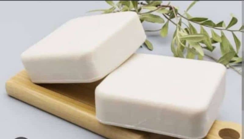 Goat milk soap base 1kg 0