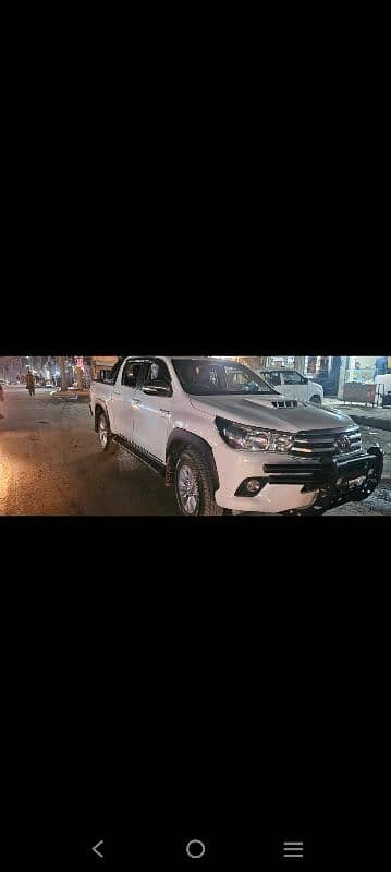 Toyota Hilux  double cabin 2017 5