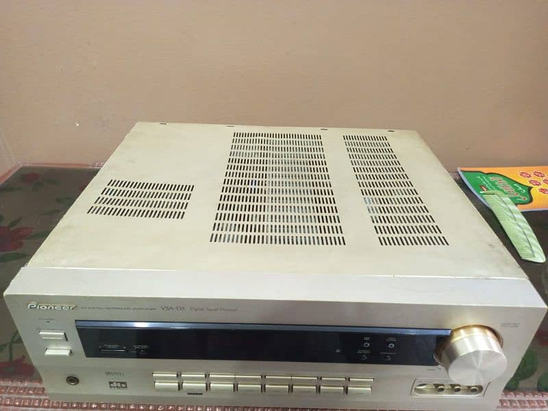 Amplifier Pioneer 110  500 watts 4