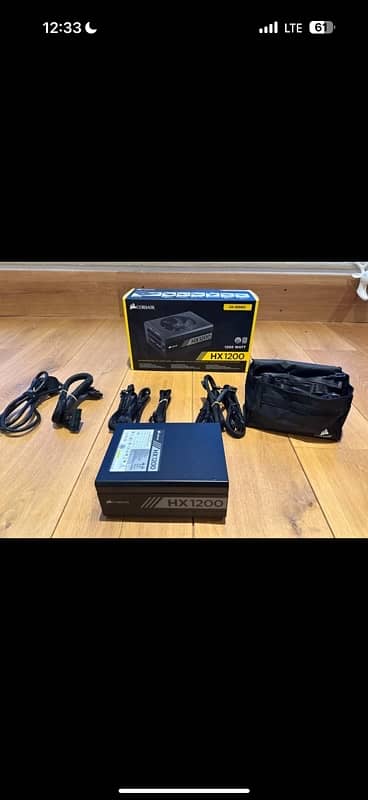 Corsair HX1200 80+ PLATINUM 1200W Modular Power Supply - With Cables 0