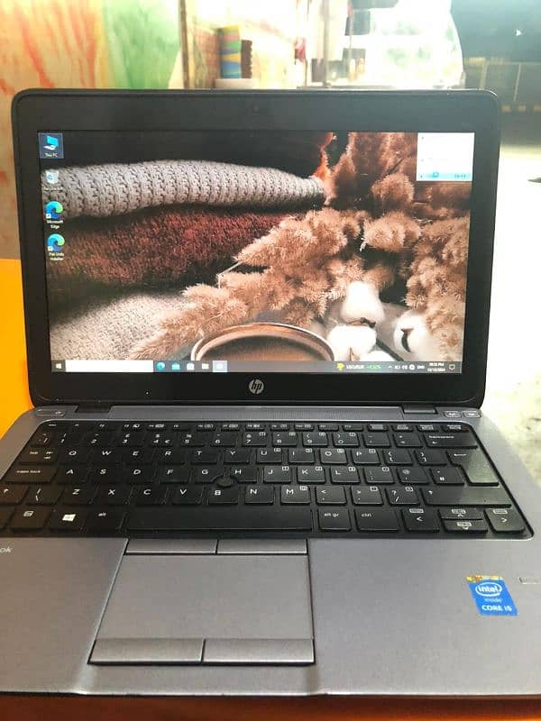 HP elite book 820 G1 i5 4 gen better than Lenovo,Dell and haeir laptop 2