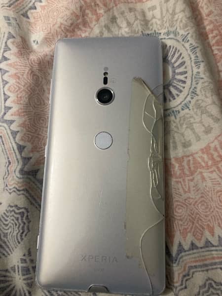 sony xperia xz3 1