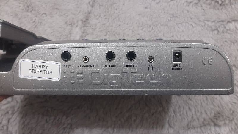 Digitech RP300R guitar processor 2