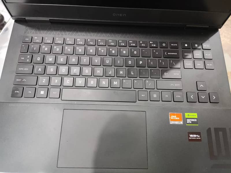 Hp Omen 16 Gaming Laptop Ryzen 7940HS RTX 4070 Graphics 32 gb Ram 2