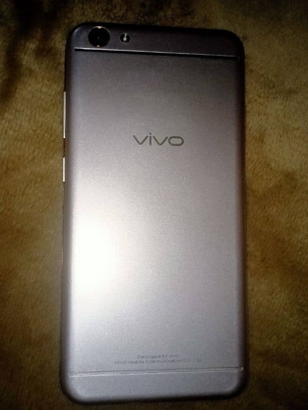 VIVO Y66 (4/64) 4