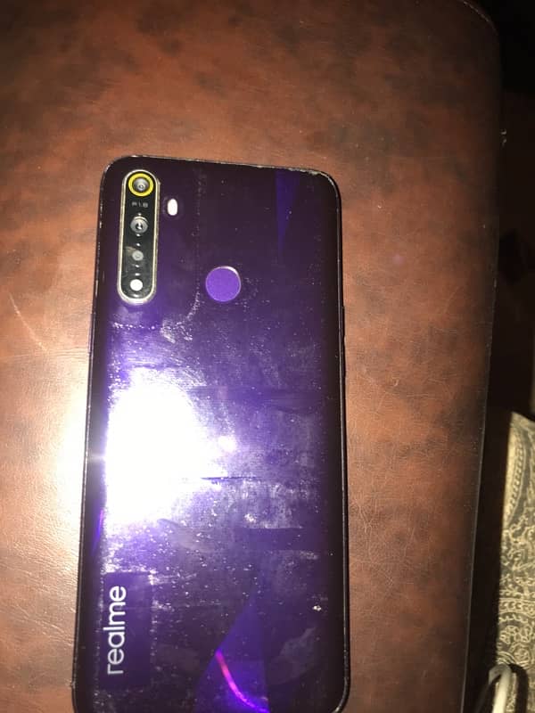 Realme 5 4/64  very good condition 5