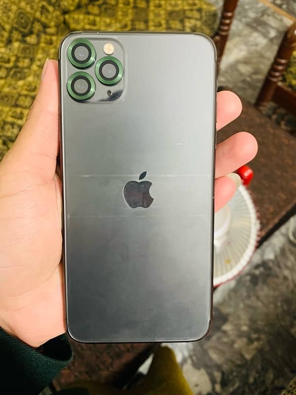 IPhone 11 Pro Max 256gb PTA approved 1