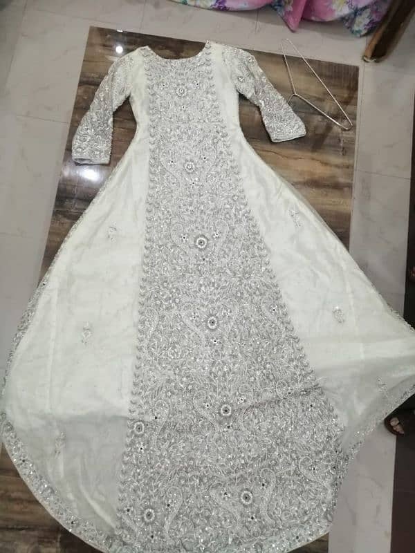 Bridal Maxi with back long tale (Valima) 1