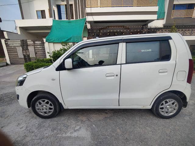 Suzuki Wagon R 2018 3