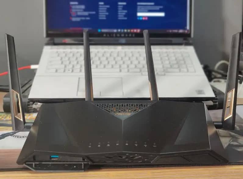 ASUS RT-AX88U Wi-Fi 6 Smart  Router (Like New) 0