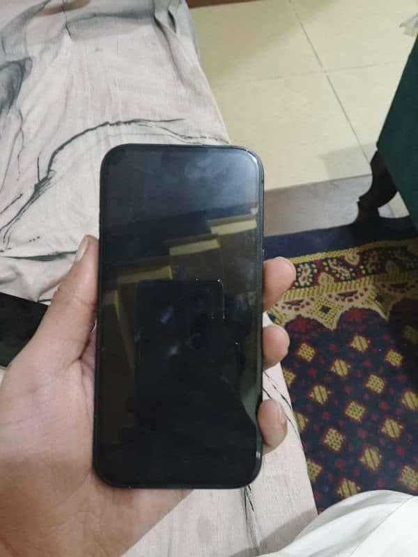 iphone 15 black non pta sim time 2months full box 6