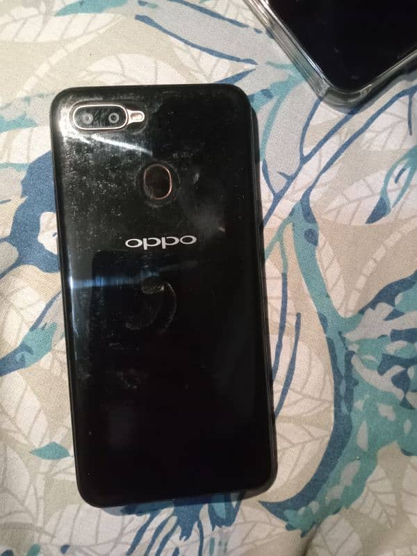 Wanted to sell oppo A5s in good condition 1