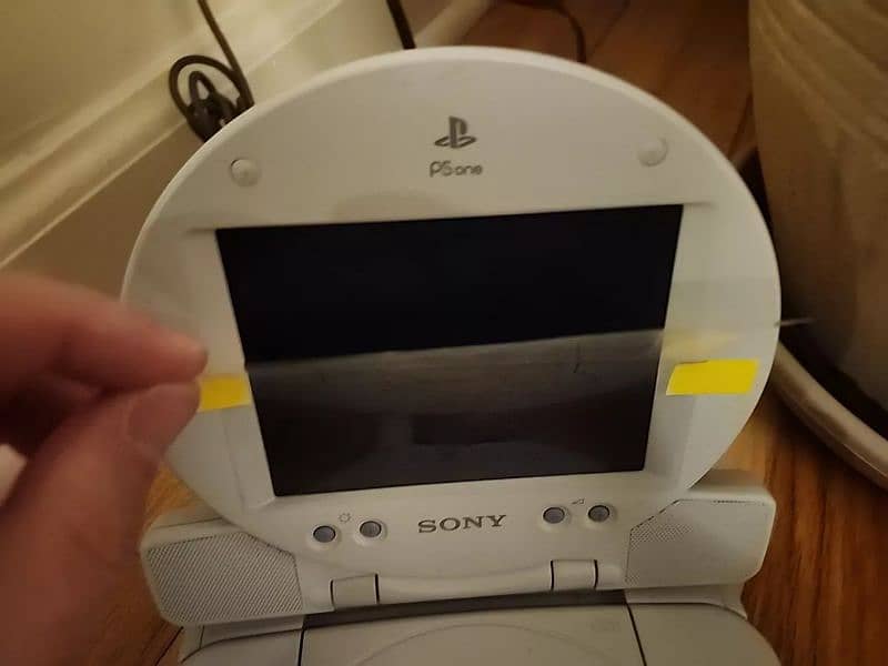 PSOne Console With LCD Screen 11