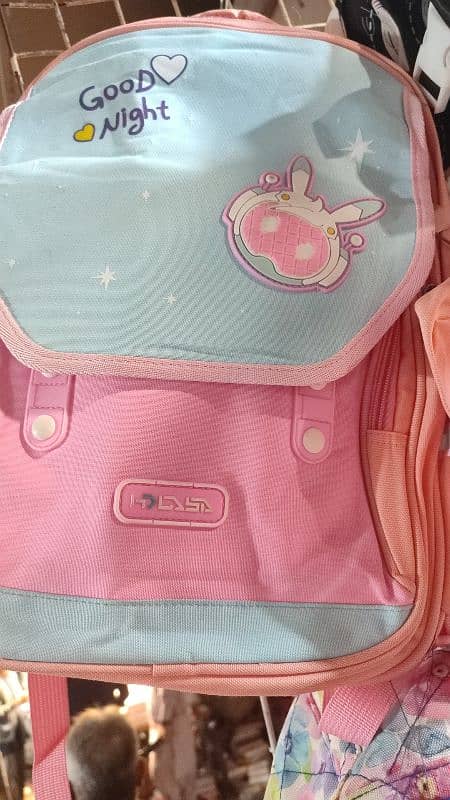 Bag for girls. 0