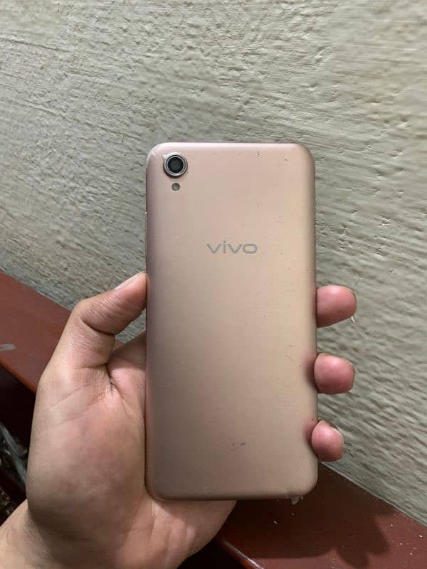 Vivo Y90 6