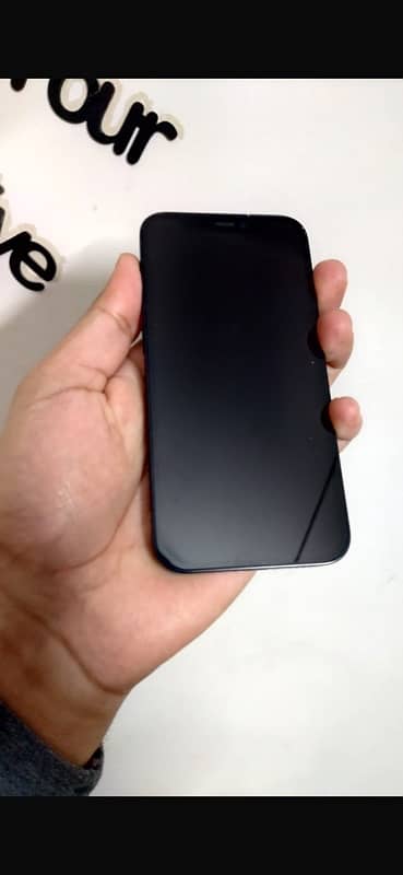 IPHONE 12 mini black waterpack 83 health read full ad 4