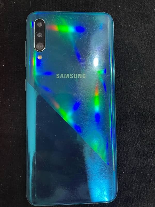 samsung A30s 8