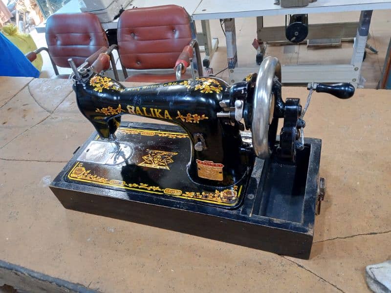 original old salika sewing machine 1