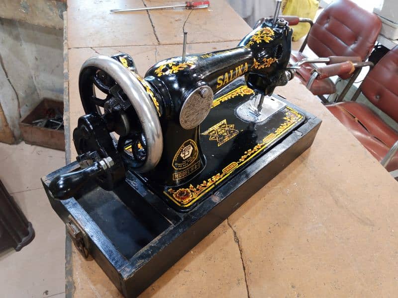 original old salika sewing machine 2