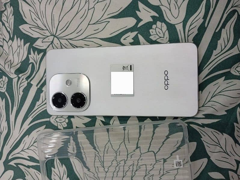 NEW OPPO A3 ON SALE (1 day used) 2