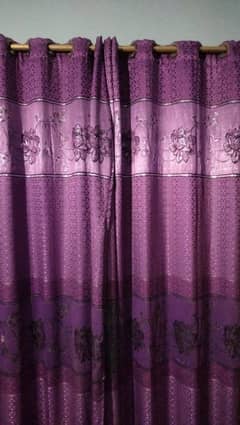 5 curtain look like new