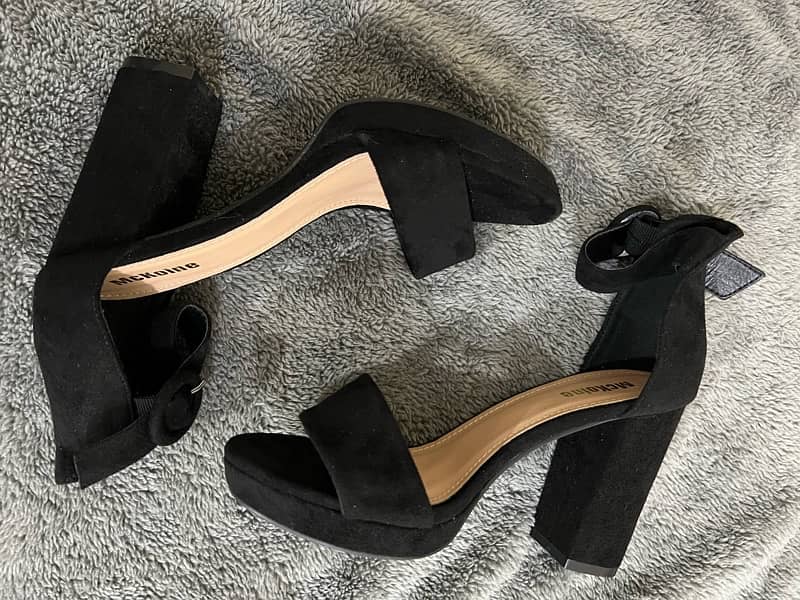 suede single strap heels 2