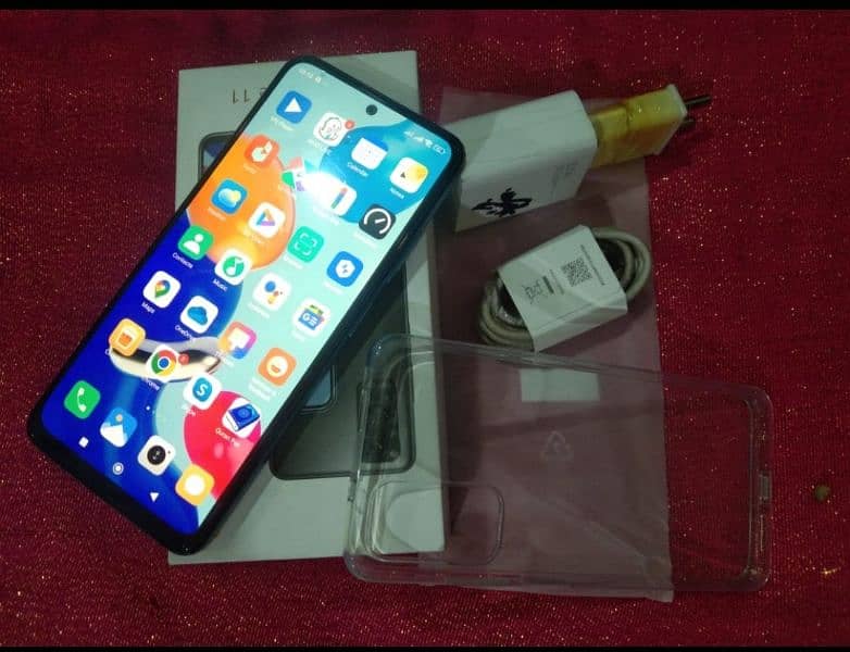 redmi note 11.4/128gb 33 ward fast charger condition 10by10 0