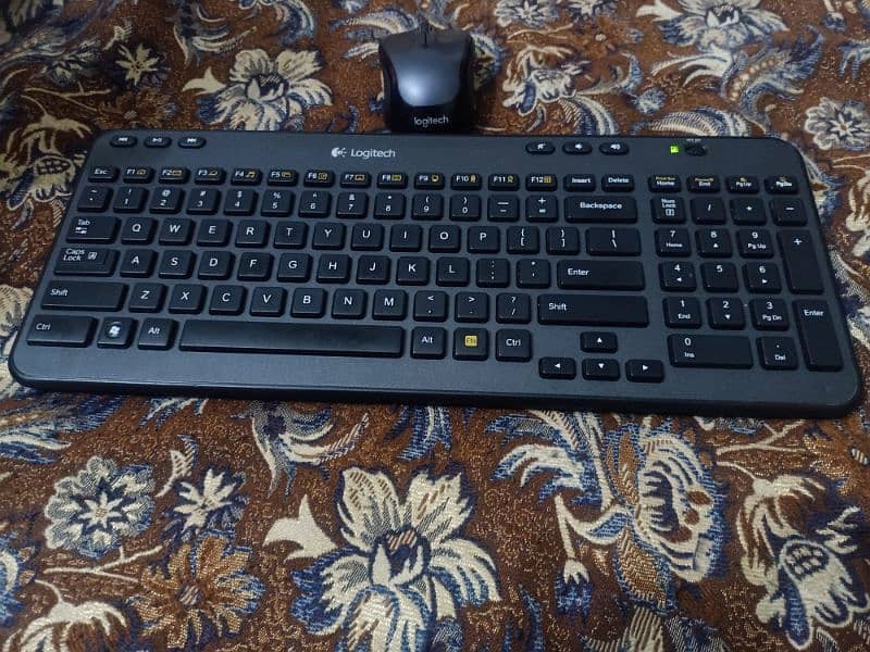 Logitech imported orginal mini wireless keyboard and mouse 0