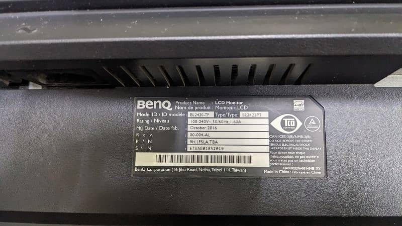 BenQ monitor 2k 1440p 24 inch 2