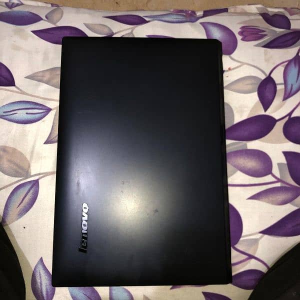 Lenovo B50 3