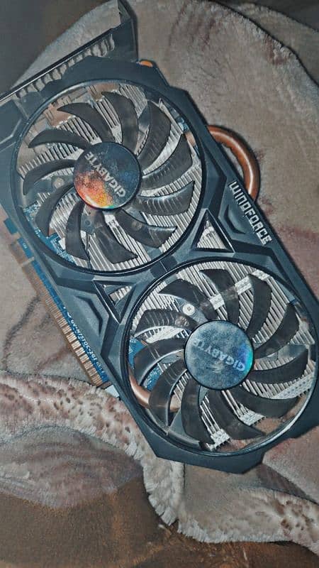 GTX 750TI 2GB 4