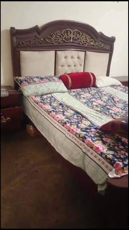 bed set sofa set 0