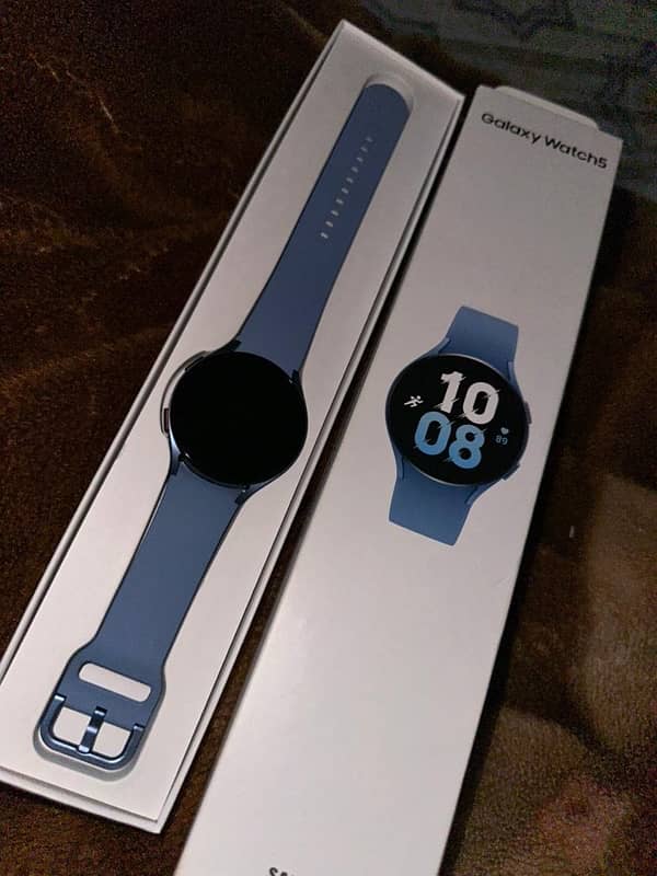 just box open watch brand new 0