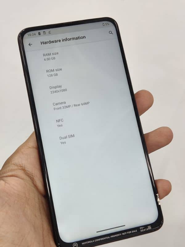 Motorola One Hyper 4/128 Dual sim approved Pop up camera vip price 5