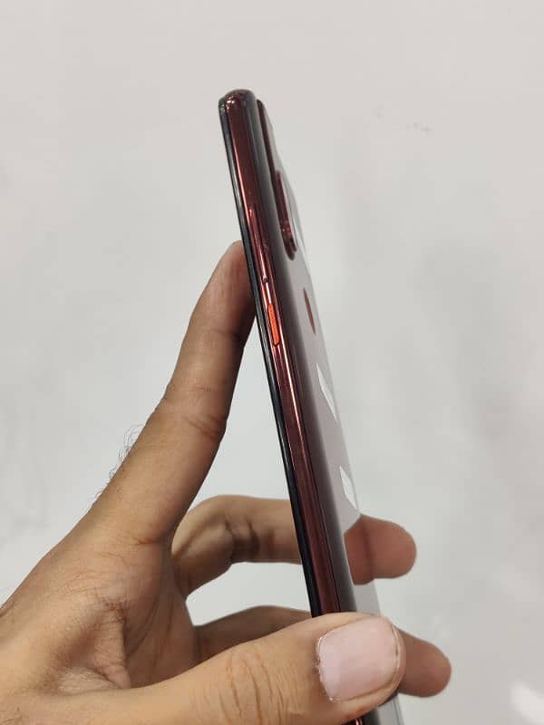 Motorola One Hyper 4/128 Dual sim approved Pop up camera vip price 6