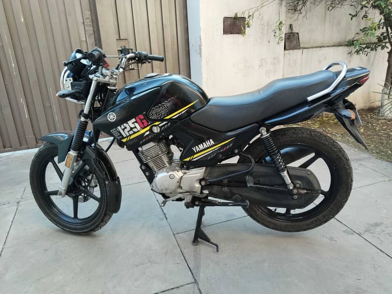 Yamaha YBR 125G Model 2020 1