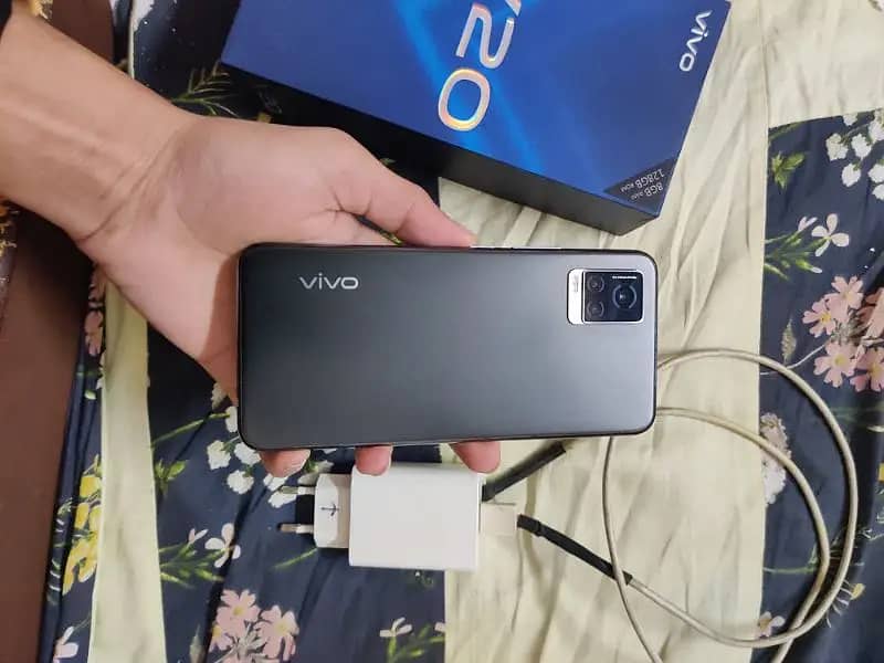 Vivo V20 5